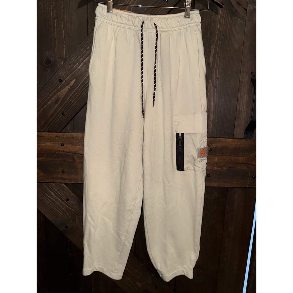 Nike Sportswear Women's XS Cargo Workout Beige Tan Pants Sweatpants